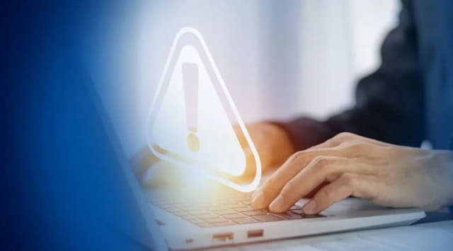 Disconnected Risk: Bridging Organizational Realities and External Factors